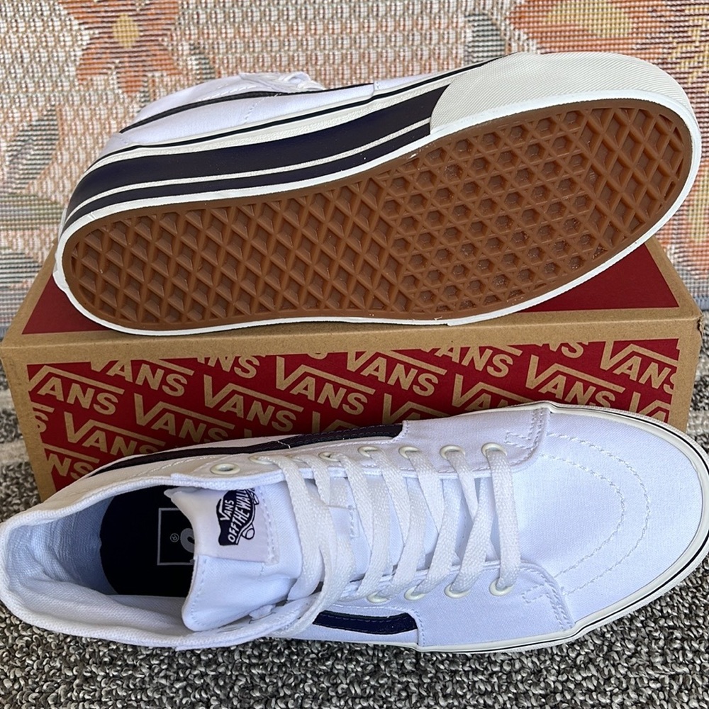 Vans Men’s Sk8-Hi Tapered
Sport Stripes Navy/True White 
VN0A5JMKNWD
Platforms - Picture 3 of 16
